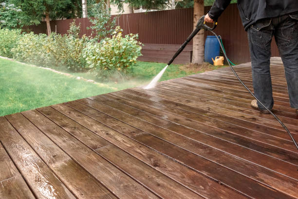Best Pool Deck Cleaning in Edgar, WI